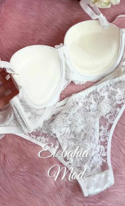 Ensemble push up dentelle