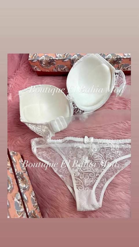 Ensemble  pailleté  dos nus bretelles transparentes