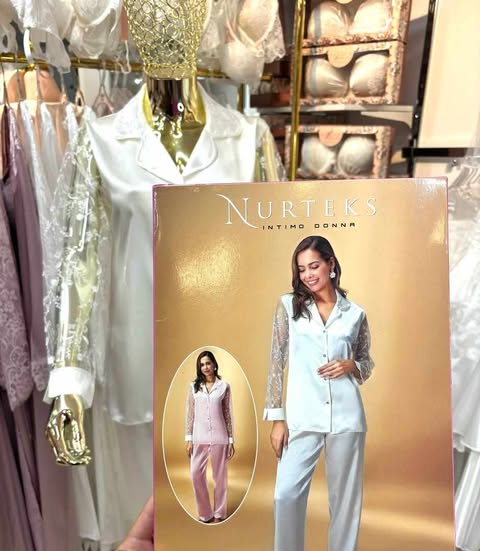 pyjama satin a manches dentelle Blanc
